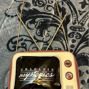 Retro TV Design Women's Bag